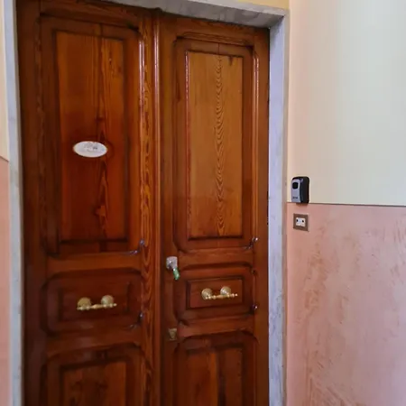 La Bomboniera